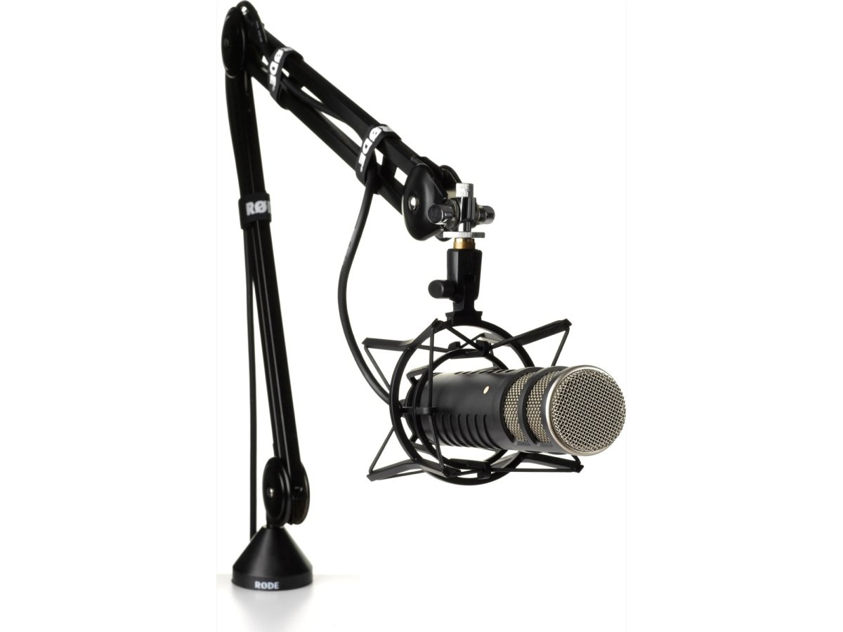 Rode Podcaster Booming Kit Microphone